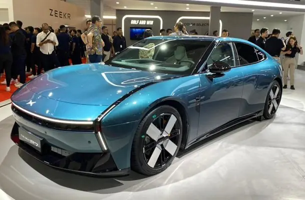 Merawat Mobil Listrik
